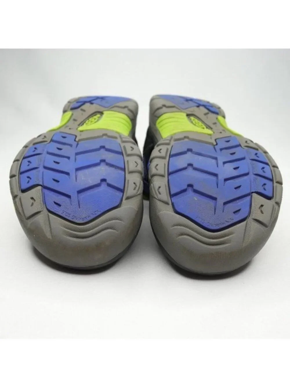 Keen Newport H2 Kids Size 5 Blue Green Slip On Waterproof Fisherman Sandals